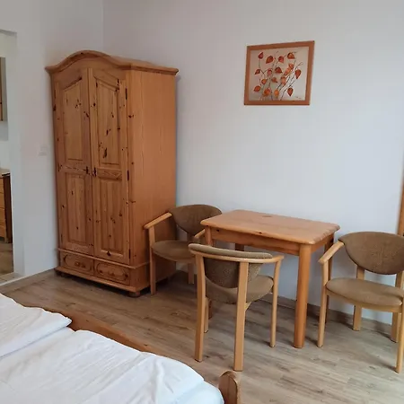 Alba * Międzywodzie