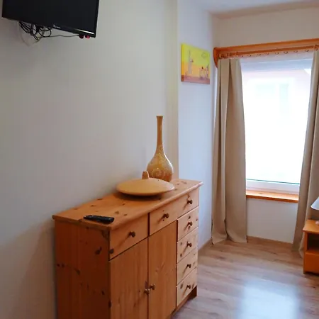Alba Quarto em Acomodações Particulares *