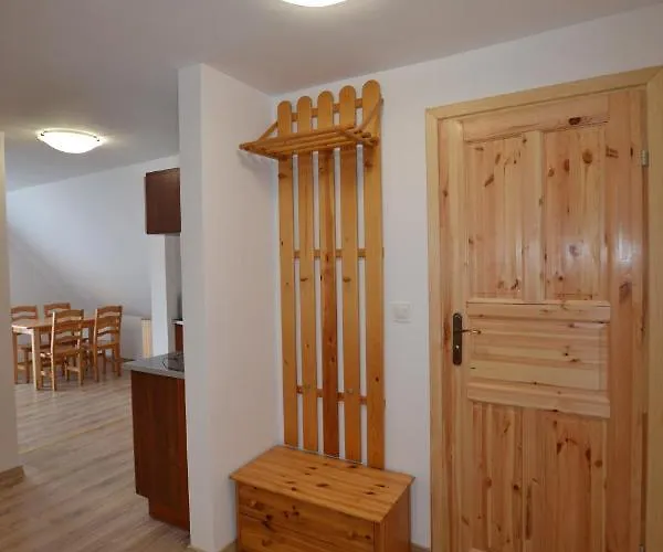 Alba Quarto em Acomodações Particulares Międzywodzie