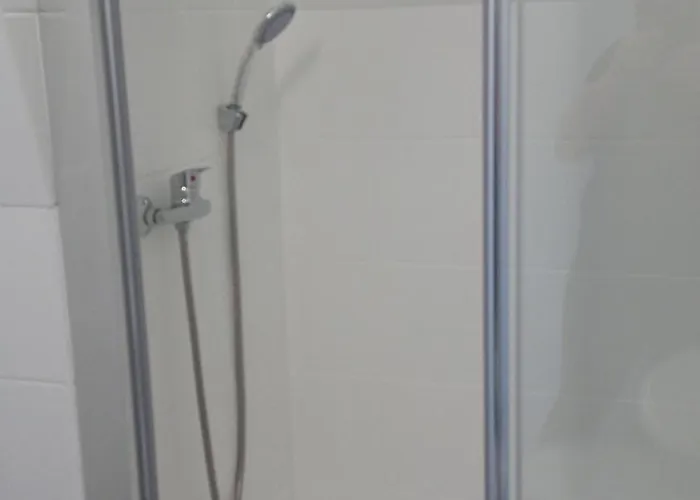 Alba Quarto em Acomodações Particulares *